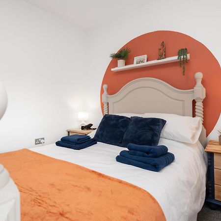 Shawe House - 10 Minute Mcr Airport - Free Parking Villa วิเทนชอว์ ห้อง รูปภาพ